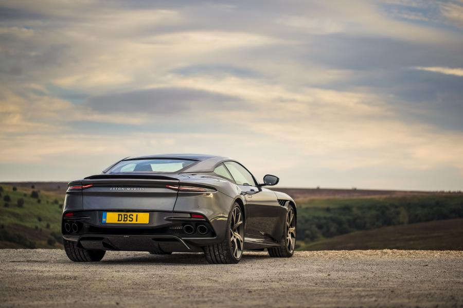  Aston Martin DBS Superleggera 2018 года  (UK) (фото 24 из 40)